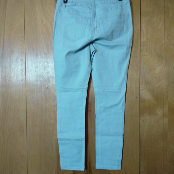 STYLE & CO. WOMEN'S SIZE 8P LIGHT GRAY TAPERED LEG PANTS - Picture 4 of 4